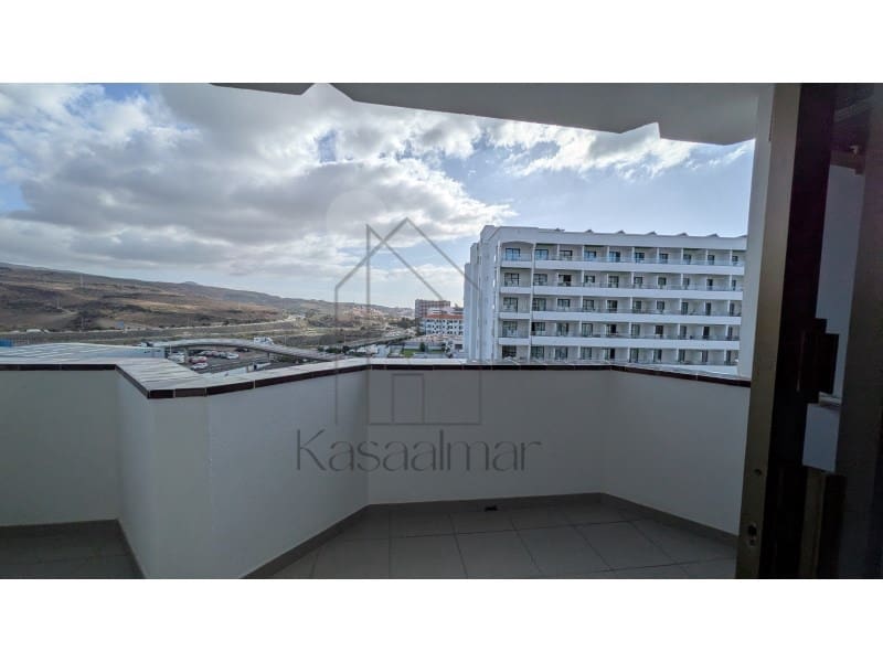 1 bedroom Apartment for rent in San Bartolome de Tirajana with garage - € 1,380 (Ref: 9731915)