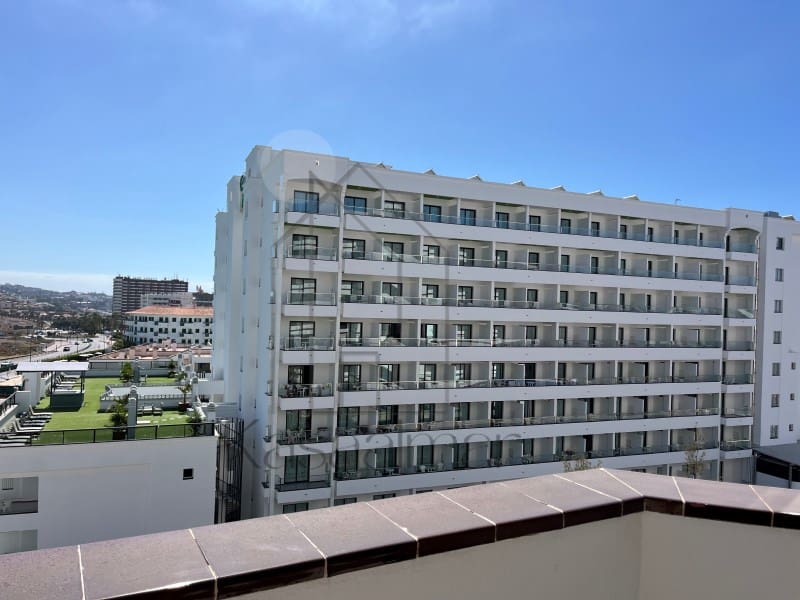 1 bedroom Apartment for rent in San Bartolome de Tirajana with pool garage - € 1,300 (Ref: 9731915)