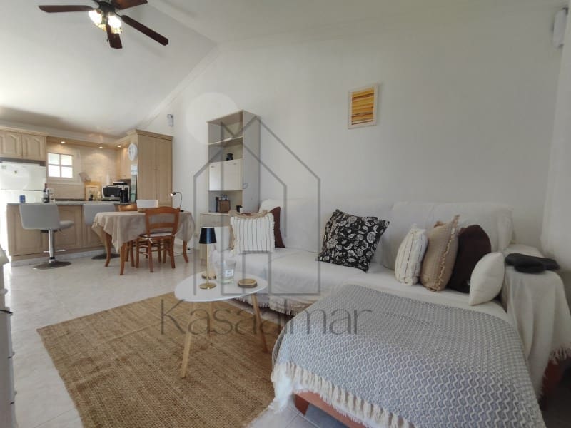2 bedroom Bungalow for rent in Playa del Ingles with pool - € 1,500 (Ref: 9741645)
