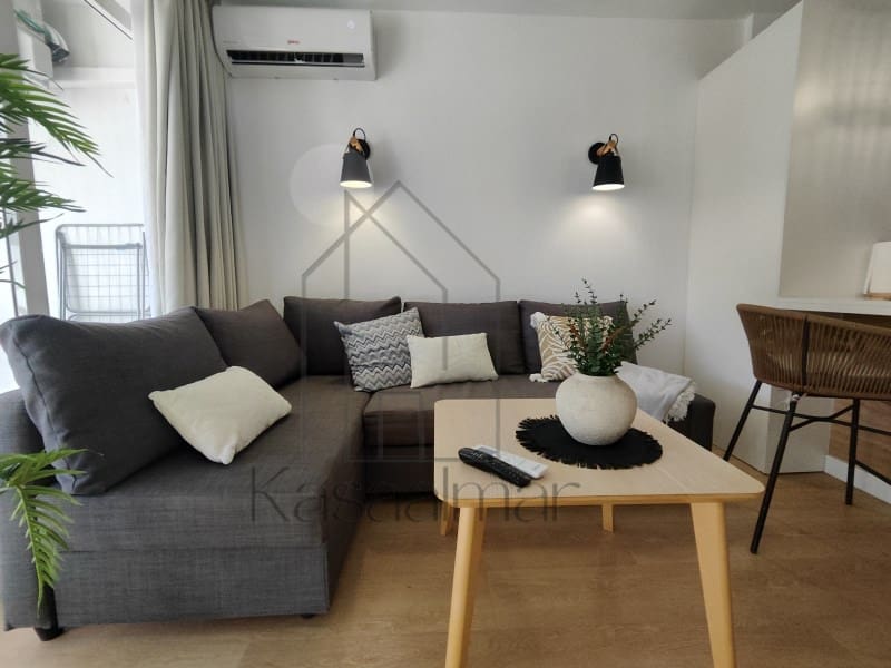 1 makuuhuone Huoneisto vuokrattavana paikassa Playa del Ingles mukana uima-altaan - 1 600 € (Ref: 9783670)