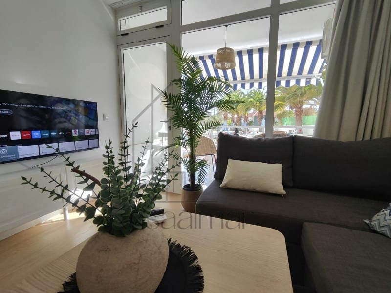 1 makuuhuone Huoneisto vuokrattavana paikassa Playa del Ingles mukana uima-altaan - 1 600 € (Ref: 9783670)