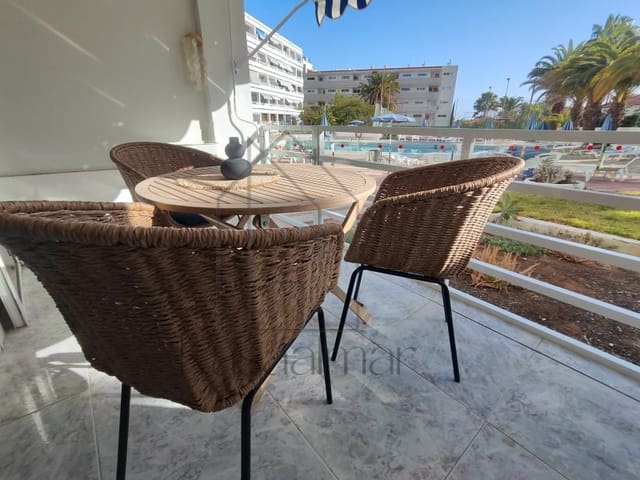 1 makuuhuone Huoneisto vuokrattavana paikassa Playa del Inglés, San Bartolomé de Tirajana mukana uima-altaan - 1 600 € (Ref: 9783670)