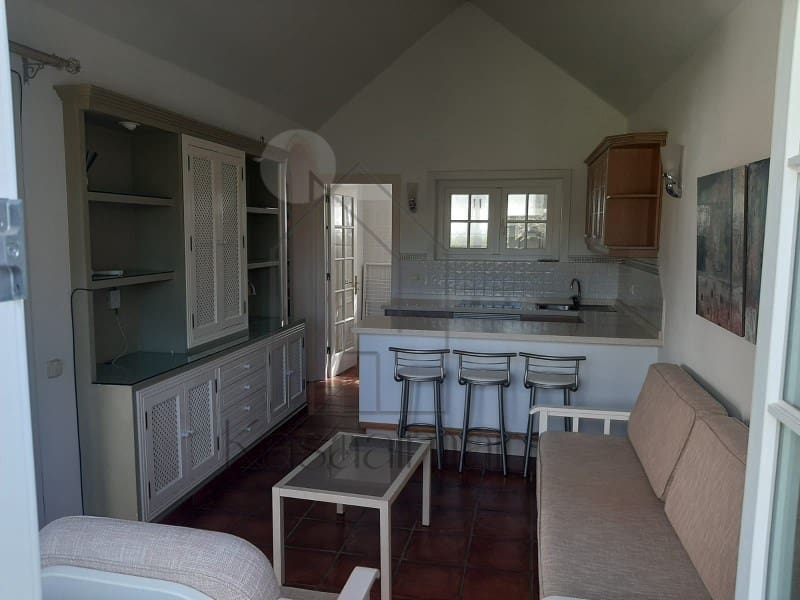 1 soverom Bungalow til leie i San Bartolome de Tirajana - € 1 300 (Ref: 9784126)