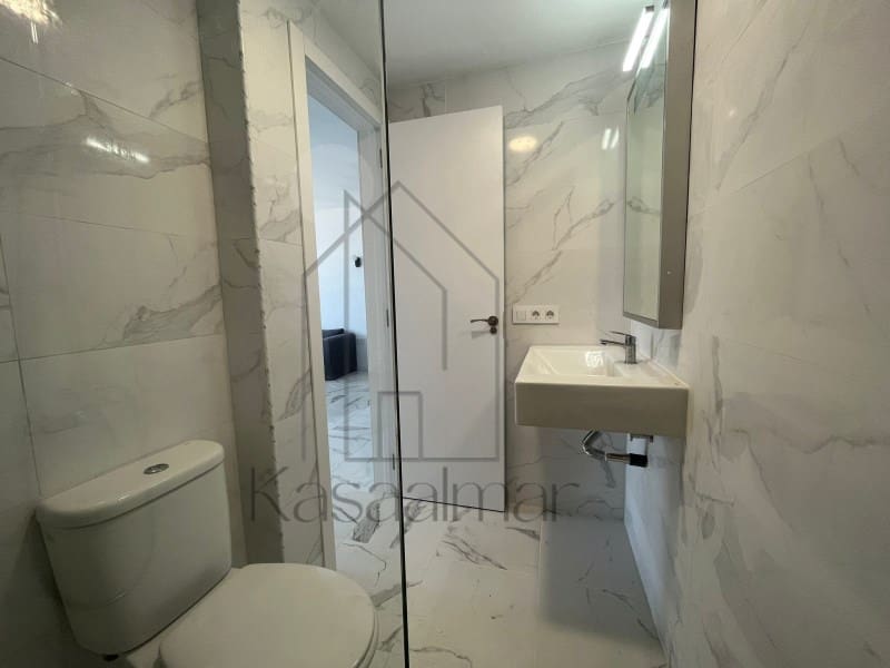 Apartamento para arrendar em Puerto Rico com piscina - 1 200 € (Ref: 9790885)