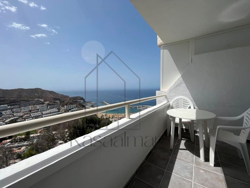 Apartment for rent in Puerto Rico with pool - € 1,200 (Ref: 9790885)