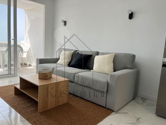 Appartement à louer à Puerto Rico, Mogán avec piscine - 1 200 € (Ref: 9790885)