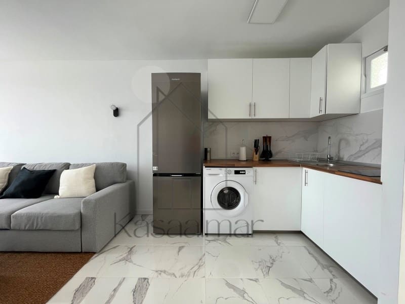 Apartment for rent in Puerto Rico with pool - € 1,200 (Ref: 9790885)