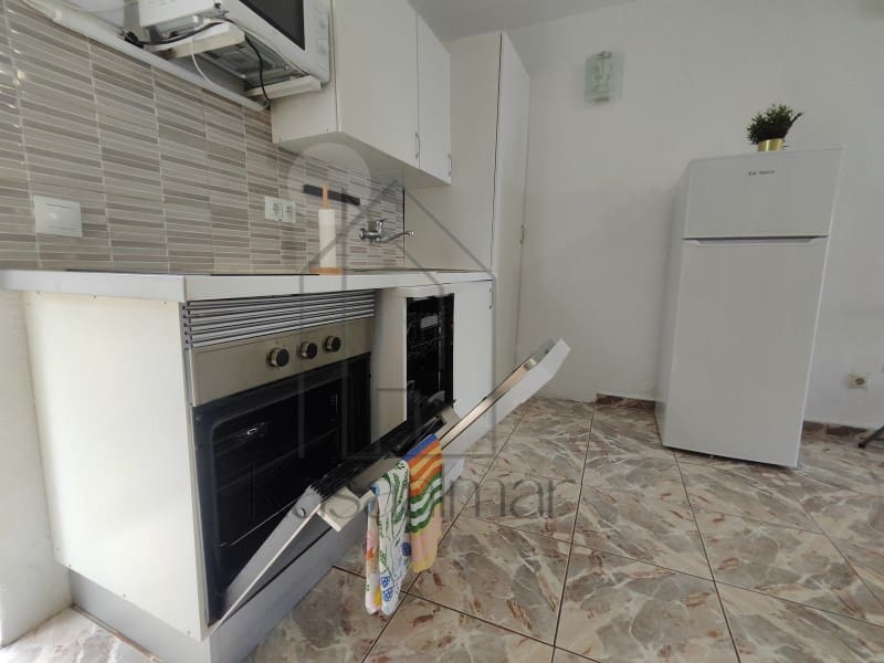 Appartement de 1 chambre à louer à Puerto Rico avec garage - 1 200 € (Ref: 9806314)