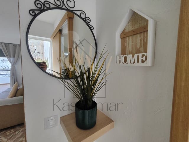 Appartement de 1 chambre à louer à Puerto Rico, Mogán avec garage - 1 200 € (Ref: 9806314)