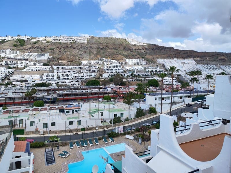 Appartement de 1 chambre à louer à Puerto Rico avec garage - 1 200 € (Ref: 9806314)