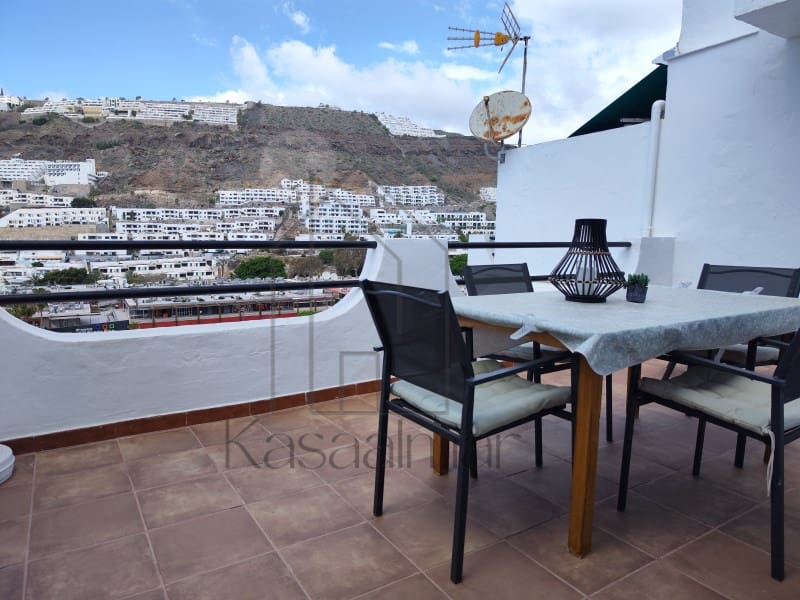 Appartement de 1 chambre à louer à Puerto Rico avec garage - 1 200 € (Ref: 9806314)