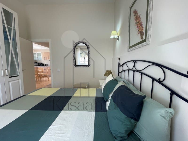 3 makuuhuone Bungalow vuokrattavana paikassa Playa del Ingles mukana uima-altaan - 2 500 € (Ref: 9817933)