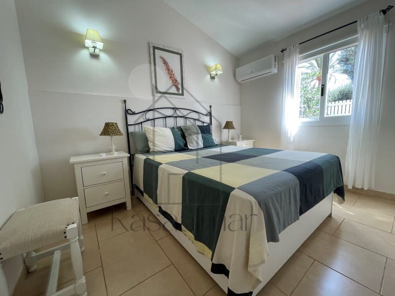 3 makuuhuone Bungalow vuokrattavana paikassa Playa del Ingles mukana uima-altaan - 2 500 € (Ref: 9817933)