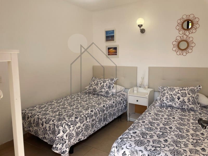 3 makuuhuone Bungalow vuokrattavana paikassa Playa del Ingles mukana uima-altaan - 2 500 € (Ref: 9817933)