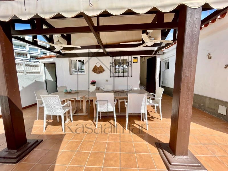3 makuuhuone Bungalow vuokrattavana paikassa Playa del Ingles mukana uima-altaan - 2 500 € (Ref: 9817933)