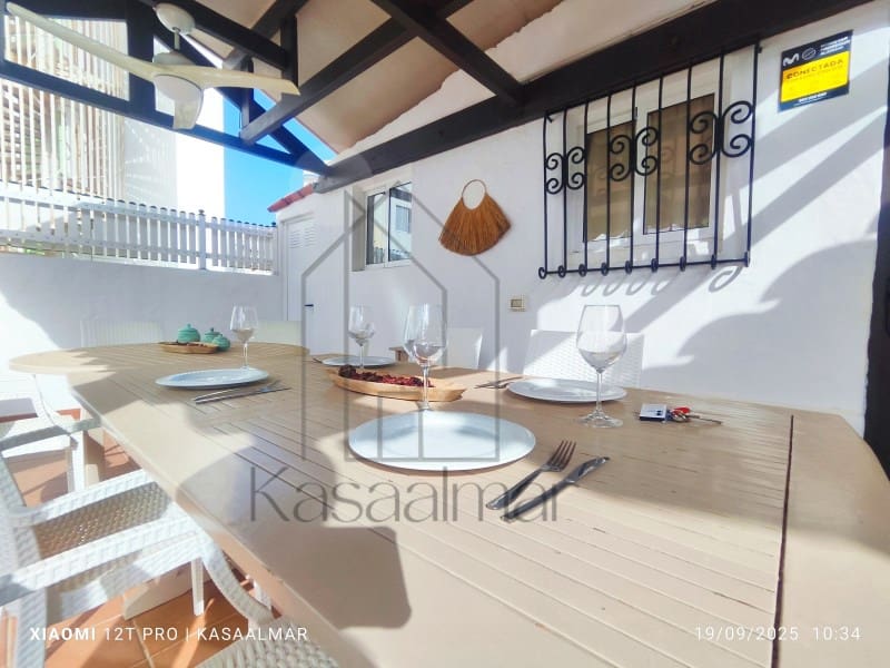 3 makuuhuone Bungalow vuokrattavana paikassa Playa del Ingles mukana uima-altaan - 2 500 € (Ref: 9817933)