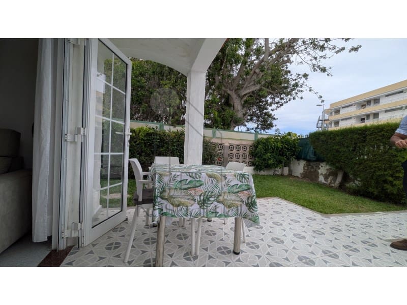 1 makuuhuone Bungalow vuokrattavana paikassa Playa del Ingles mukana uima-altaan - 1 400 € (Ref: 9822463)