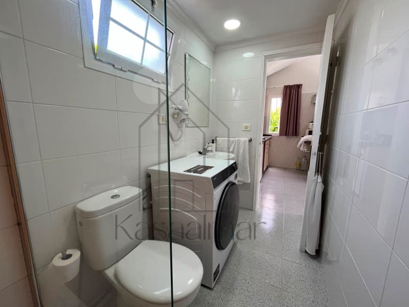 1 makuuhuone Bungalow vuokrattavana paikassa Playa del Ingles mukana uima-altaan - 1 400 € (Ref: 9822463)