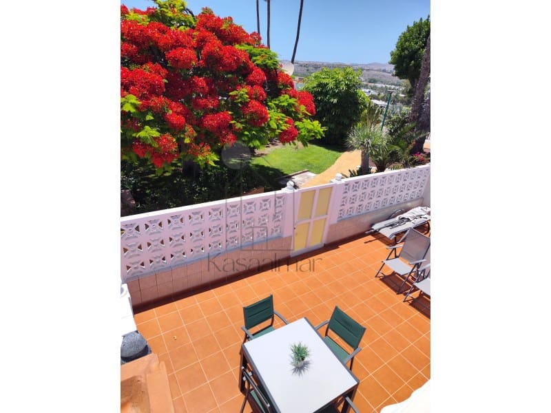 Bungalow de 2 chambres à louer à Playa del Ingles avec piscine - 1 800 € (Ref: 9839268)