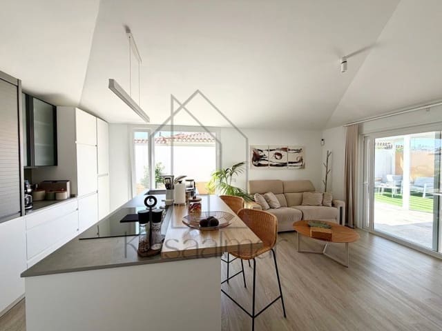 3 quarto Moradia para venda em Campo Internacional, San Bartolomé de Tirajana com piscina - 749 000 € (Ref: 9917836)