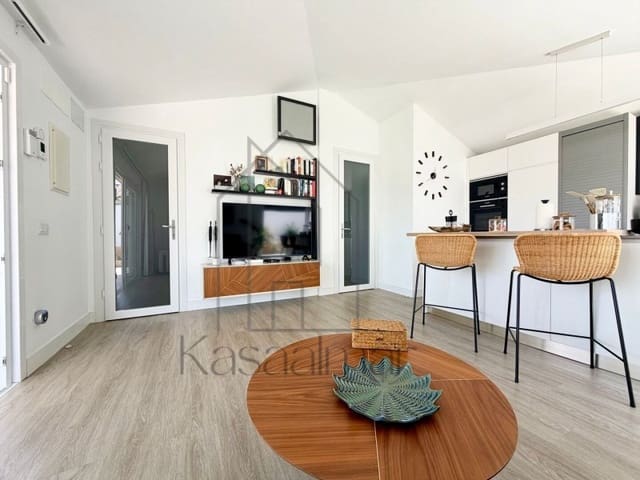 3 quarto Moradia para venda em Campo Internacional, San Bartolomé de Tirajana com piscina - 749 000 € (Ref: 9917836)