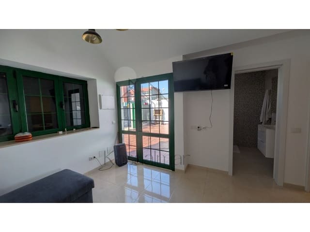 1 soverom Villa til leie i Campo Internacional, San Bartolomé de Tirajana med svømmebasseng - € 1 500 (Ref: 9970303)