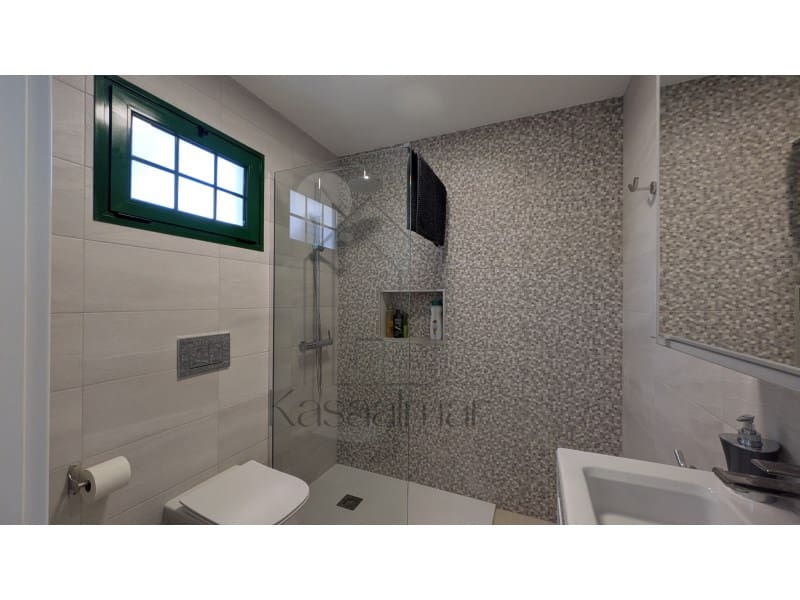 1 bedroom Villa for rent in San Bartolome de Tirajana with pool - € 1,600 (Ref: 9970303)