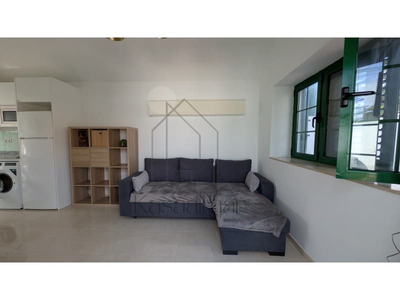 1 bedroom Villa for rent in San Bartolome de Tirajana with pool - € 1,600 (Ref: 9970303)