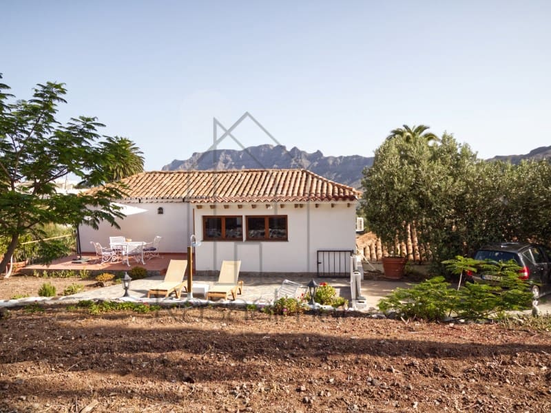 1 bedroom Townhouse for rent in Santa Lucia de Tirajana with garage - € 1,000 (Ref: 9972998)