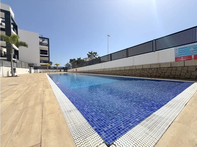 3 makuuhuone Kattohuoneisto myytävänä paikassa El Medano, Granadilla de Abona - 575 000 € (Ref: 8970858)