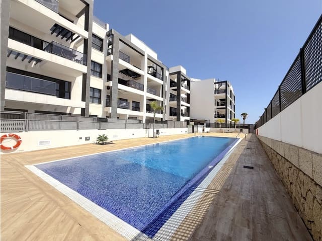 3 makuuhuone Kattohuoneisto myytävänä paikassa El Medano, Granadilla de Abona - 575 000 € (Ref: 8970858)