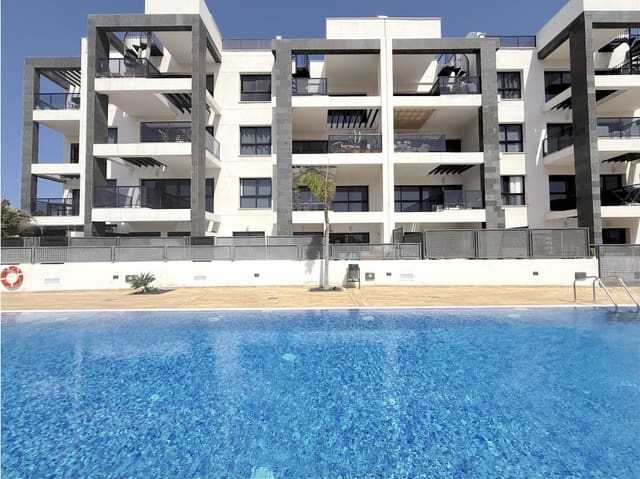 3 makuuhuone Kattohuoneisto myytävänä paikassa El Medano, Granadilla de Abona - 575 000 € (Ref: 8970858)