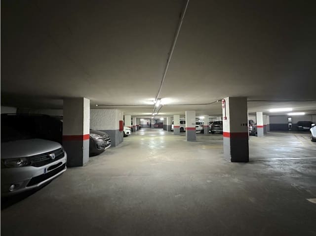 Autotalli myytävänä paikassa La Salle, Santa Cruz de Tenerife - 23 000 € (Ref: 8970860)