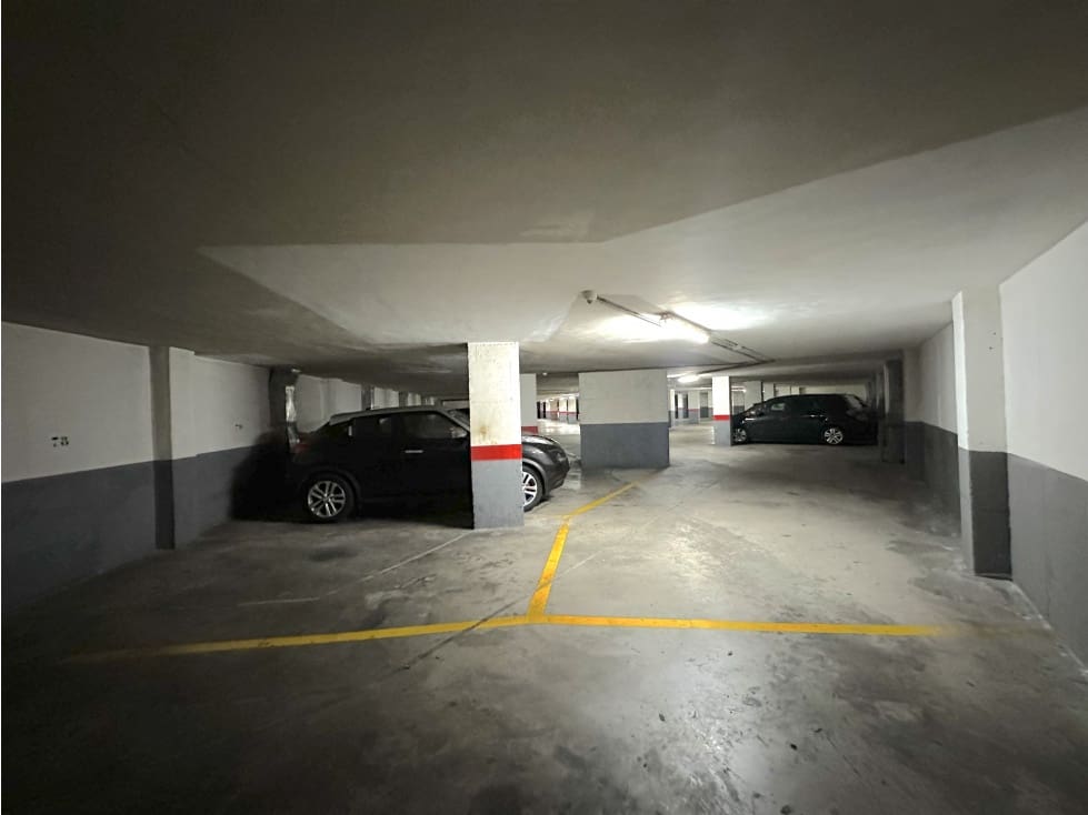 Garaż na sprzedaż w Santa Cruz de Tenerife - 23 000 € (Ref: 8970860)