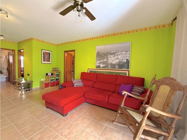 Lejlighed til salg i Las Chafiras (San Miguel), San Miguel de Abona med swimmingpool - € 240.000 (Ref: 8970864)