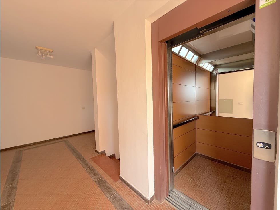 Leilighet til salgs i Las Chafiras (San Miguel) med svømmebasseng - € 240 000 (Ref: 8970864)