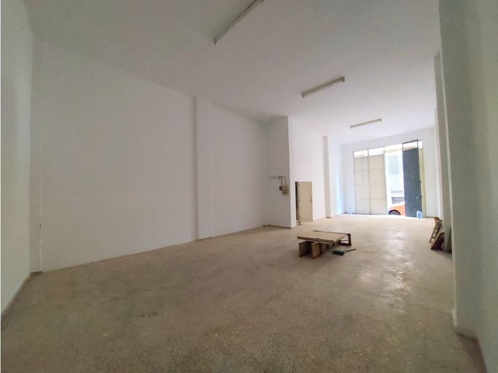 Kommersiell til leie i Taco - € 490 (Ref: 8970871)