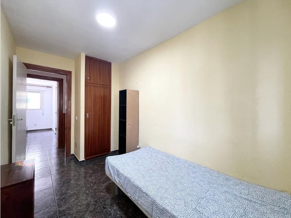 3 soveværelse Lejlighed til salg i Los Llanos de Aridane - € 210.000 (Ref: 8970872)