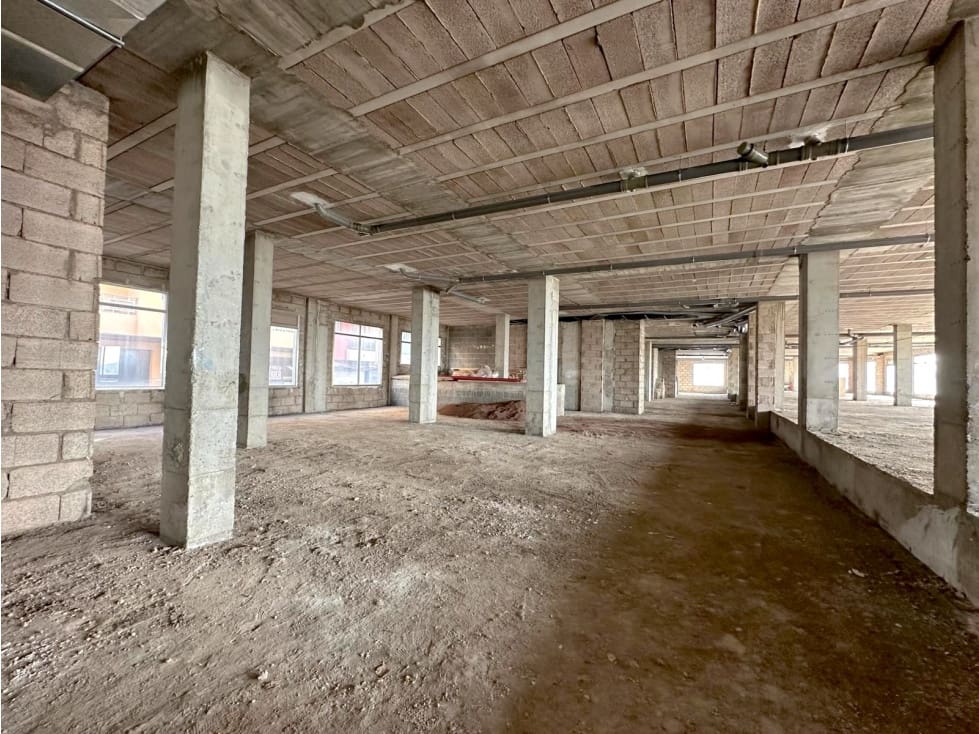 Kommersiell till salu i Taco - 950 000 € (Ref: 8970875)