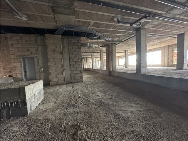 Comercial para venda em Taco, San Cristóbal de La Laguna - 950 000 € (Ref: 8970875)