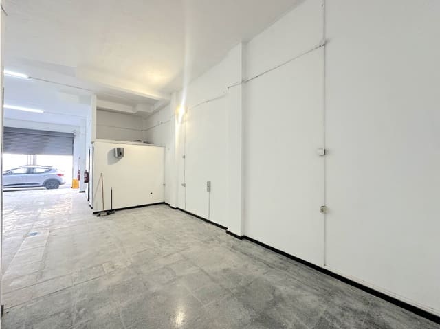 Erhverv til leje i Maria Jimenez, Santa Cruz de Tenerife - € 700 (Ref: 8989591)