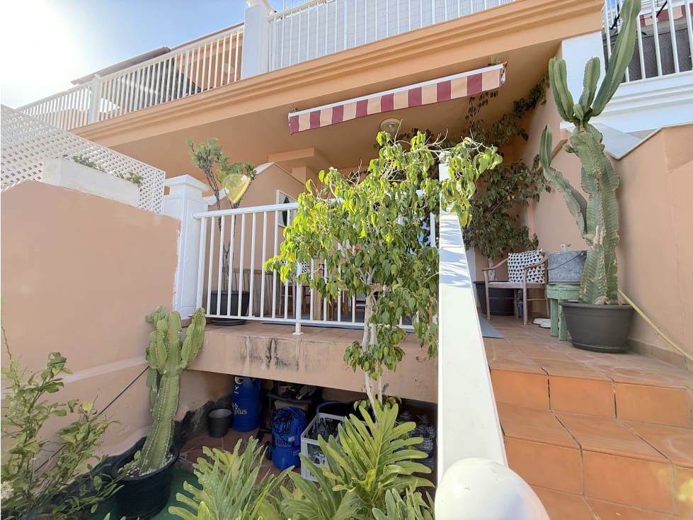 2 soverom Leilighet til salgs i Chayofa med svømmebasseng - € 354 900 (Ref: 9085818)