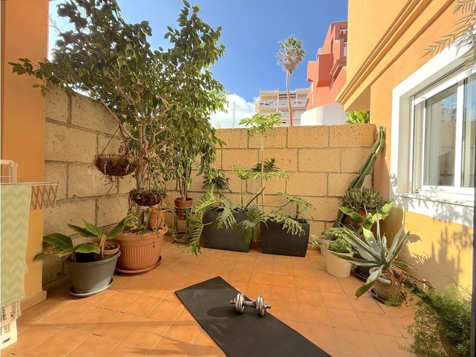 2 soverom Leilighet til salgs i Chayofa med svømmebasseng - € 354 900 (Ref: 9085818)