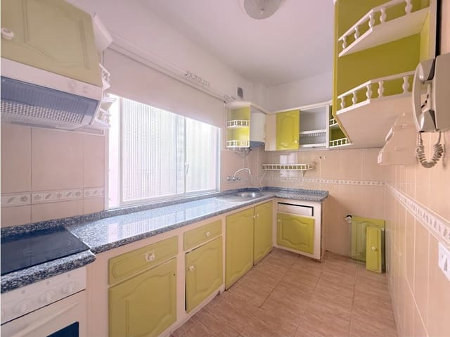 3 soveværelse Lejlighed til salg i Cuatro Torres, Santa Cruz de Tenerife - € 295.000 (Ref: 9137624)