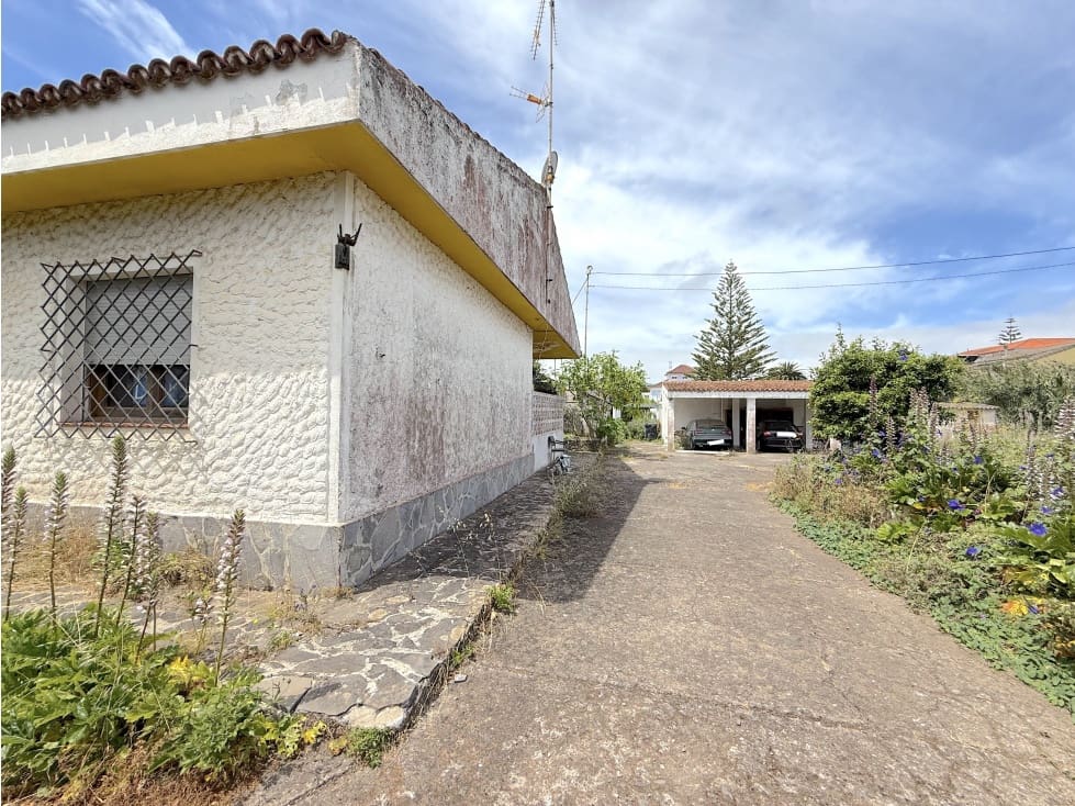 8 soveværelse Villa til salg i San Cristobal de La Laguna med swimmingpool - € 1.200.000 (Ref: 9240907)