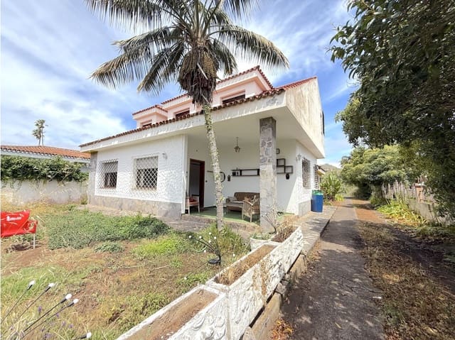 8 soveværelse Villa til salg i San Cristóbal de La Laguna med swimmingpool - € 1.200.000 (Ref: 9240907)