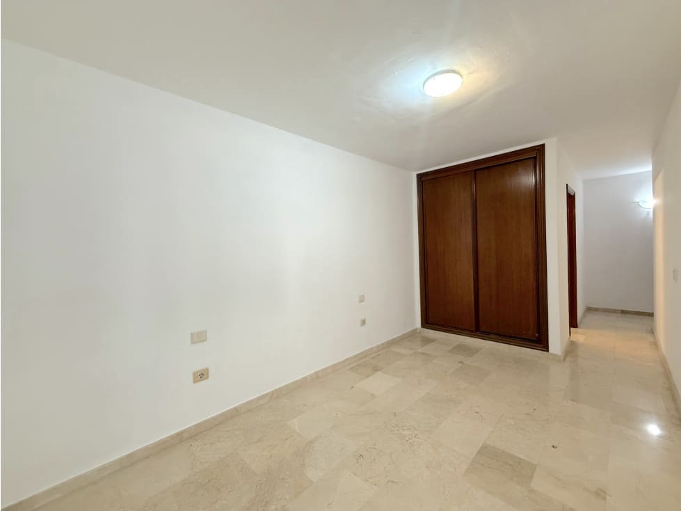 3 soveværelse Lejlighed til leje i Santa Cruz de Tenerife - € 1.200 (Ref: 9253787)