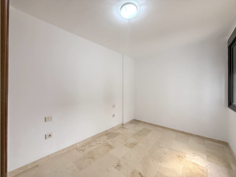 3 soveværelse Lejlighed til leje i Santa Cruz de Tenerife - € 1.200 (Ref: 9253787)