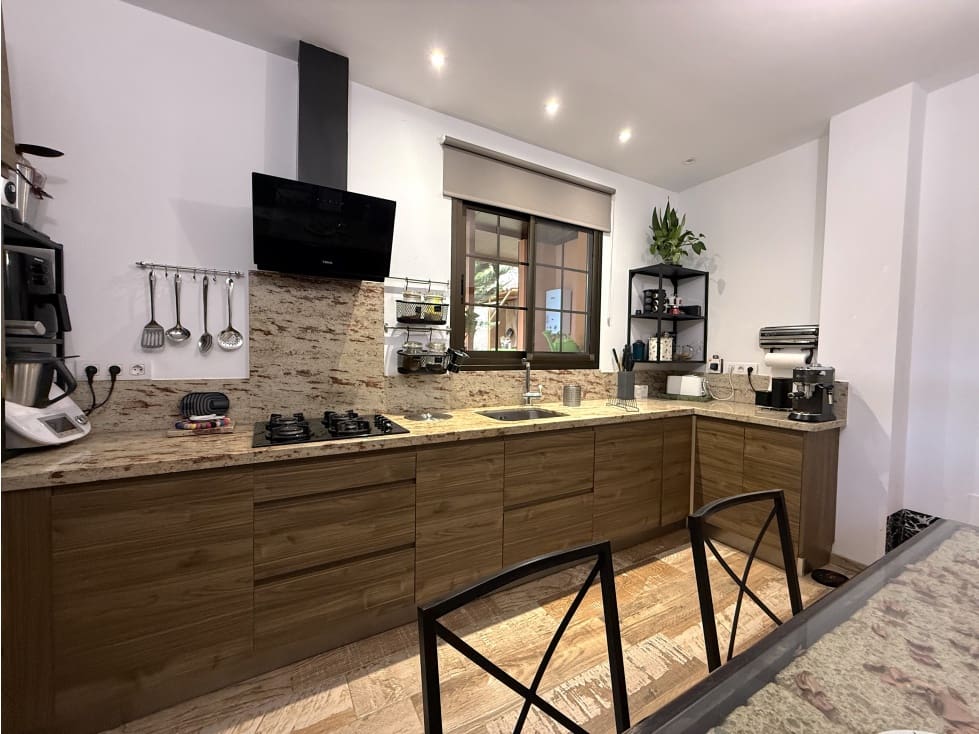 3 bedroom Flat for sale in Guimar - € 263,900 (Ref: 9282658)