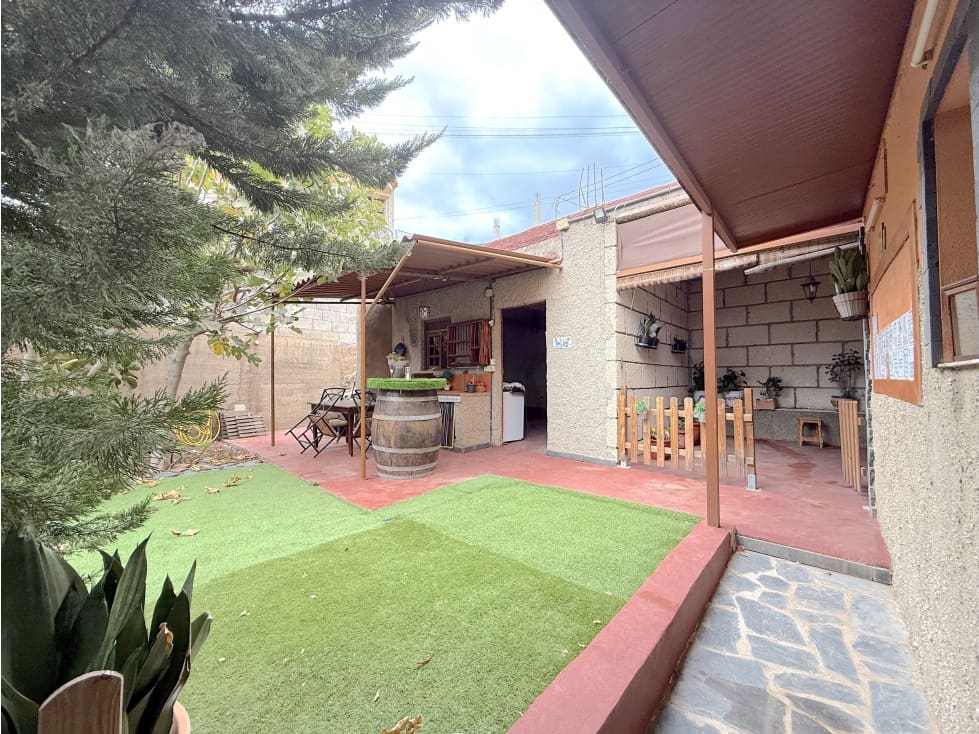 3 bedroom Flat for sale in Guimar - € 263,900 (Ref: 9282658)